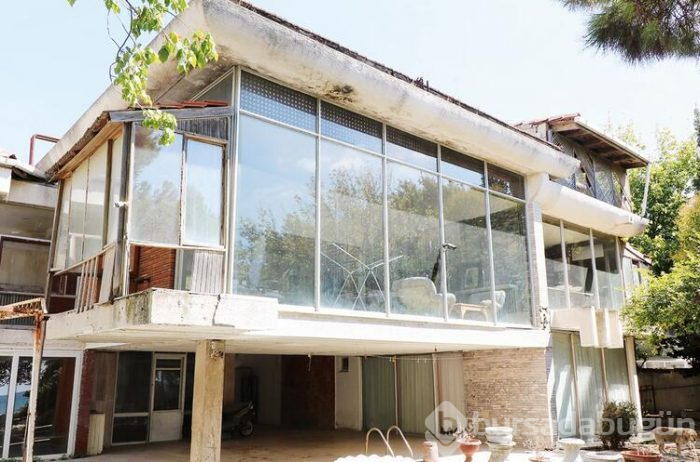 Yeşilçam'ın ünlü yalısı satılıyor
