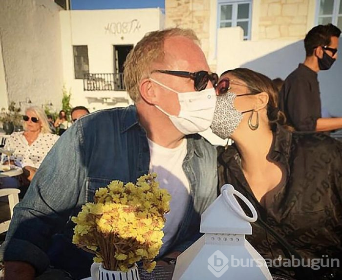 Salma Hayek'ten 54. yaş pozu
