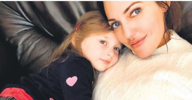 Meryem Uzerli ikinci kez anne oluyor...
