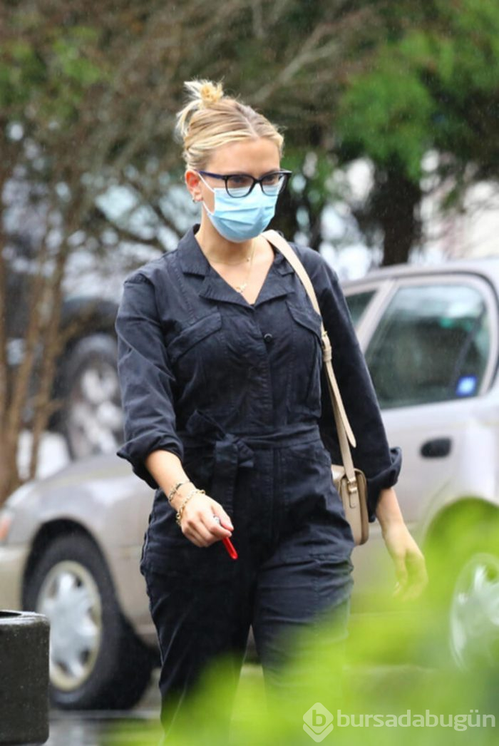 Scarlett Johansson kızını büyüttü
