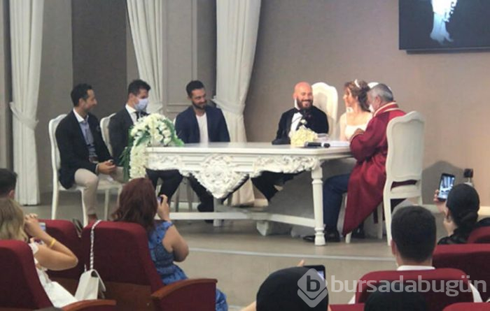 Murat Boz: Zeynep ile Erdal'ı evlendirdik
