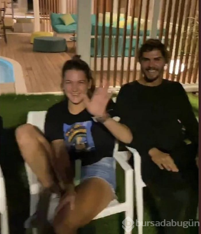 Survivor Nisa ve Barış aşk mı yaşıyor? Bu kez Nisa paylaştı...
