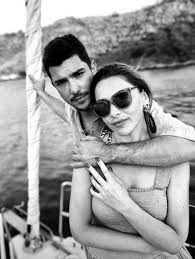 Hadise'den Kaan Yıldırım'a jest
