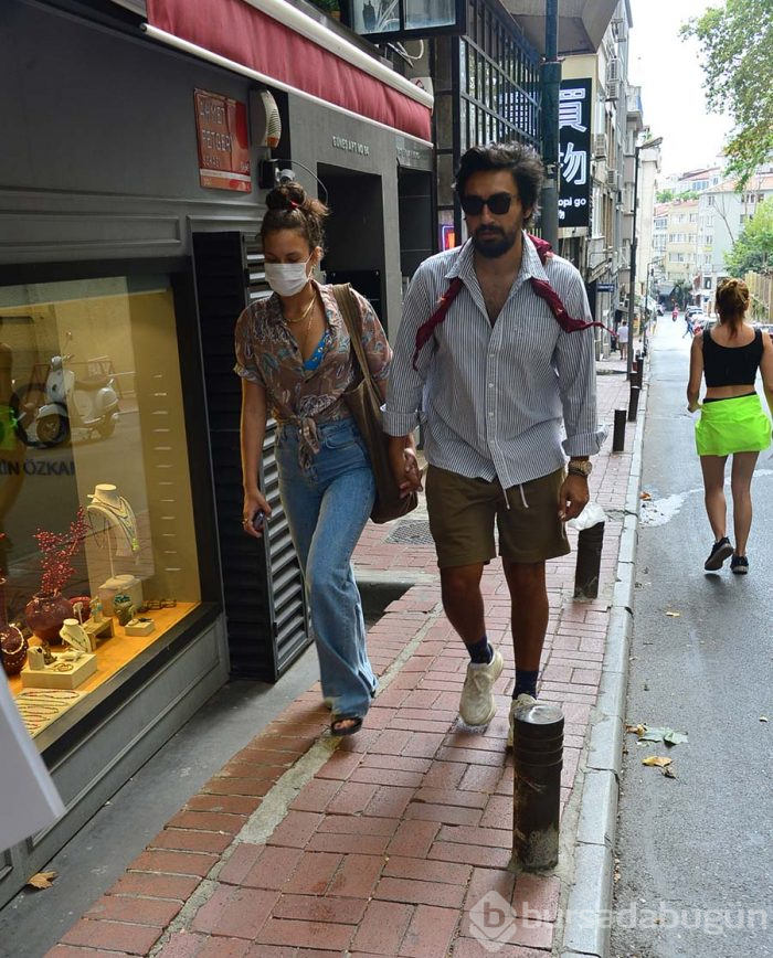 Melisa Şenolsun ve Umut Evirgen ilk kez el ele
