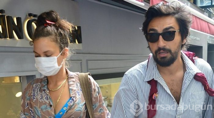 Melisa Şenolsun ve Umut Evirgen ilk kez el ele
