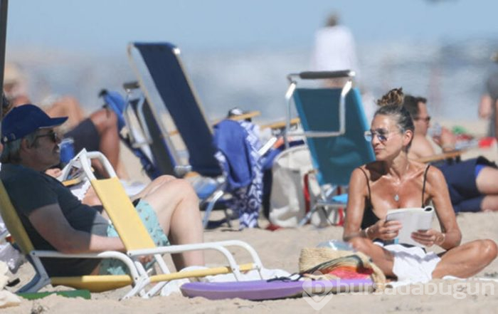 Sarah Jessica Parker'ın plaj keyfi
