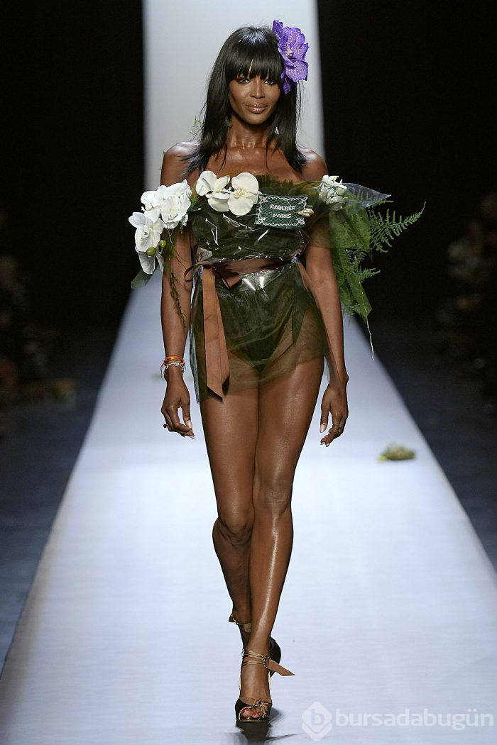Naomi Campbell'a büyük şok!
