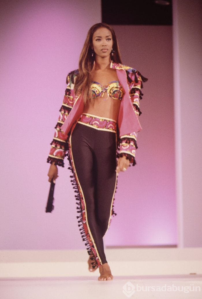 Naomi Campbell'a büyük şok!

