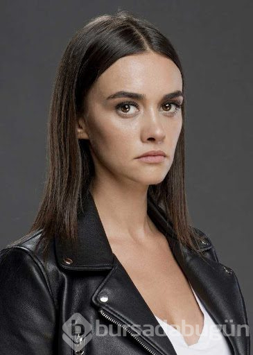 Hande Soral: Seni seviyorum
