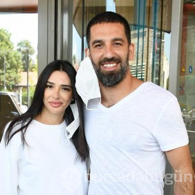 Arda Turan'ın aile ziyareti