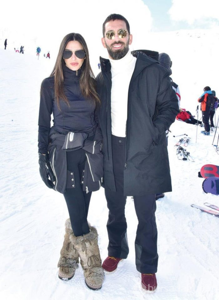 Arda Turan'ın aile ziyareti