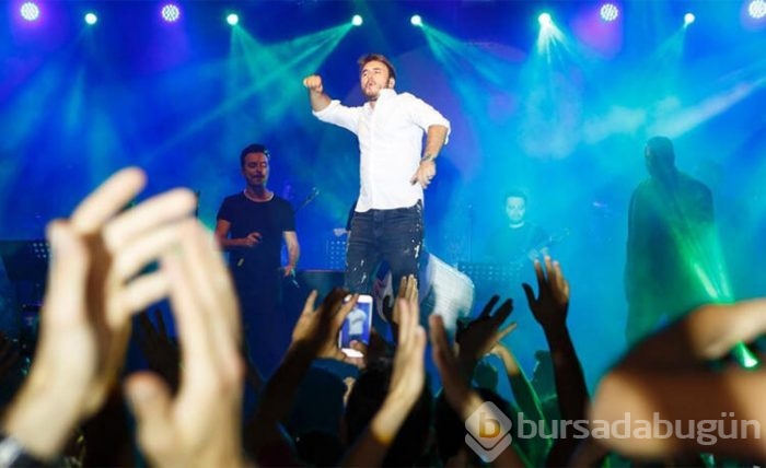 Mustafa Ceceli: 27 yaşıma kadar hiç şarkı söylemedim
