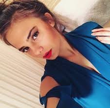 Bahar Şahin 15 bin TL'lik telefonunu denize düşürdü
