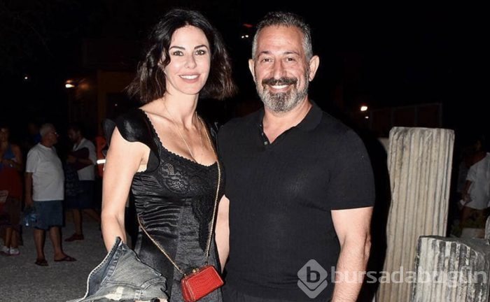 Cem Yılmaz soluğu Serenay Sarıkaya'nın evinde aldı