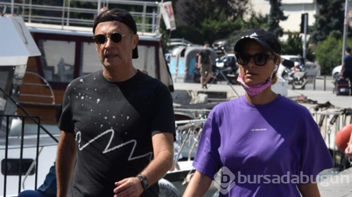 Fikret Orman ile sevgilisi Tuğba Coşkun maskesiz sporda