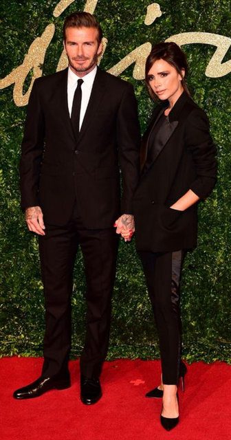 "David Beckham ile eşi Victoria Beckham koronavirüse yakalandı" iddiası
