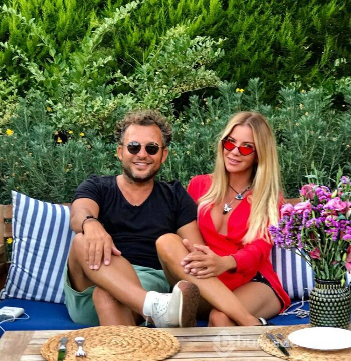 Ivana Sert ile Sezer Dermenci el ele görüntülendi