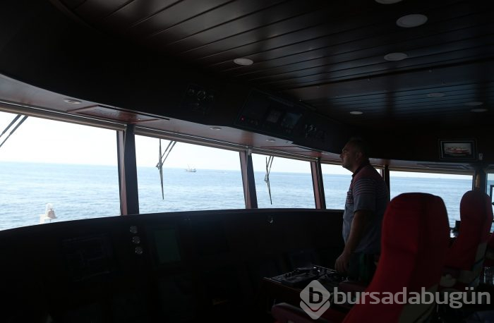 Bursa'da balıkçıların zorlu hayatı görüntülendi