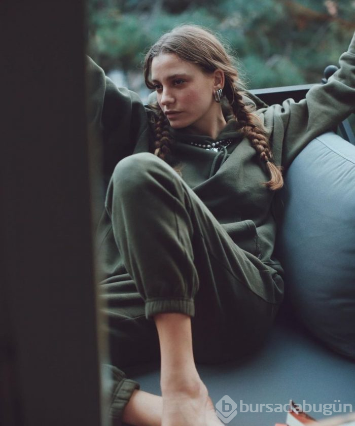 Seranay Sarıkaya'dan ince gönderme!