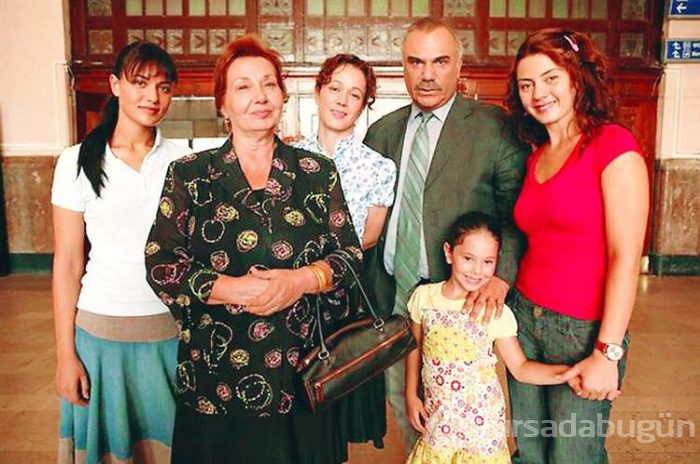 Bennu Yıldırımlar paylaştı! Yaprak Dökümü'nün Ayşe'si Şebnem Ceceli şimdi ne yapıyor?
