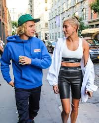 Justin Bieber'ın tırnakları şoke etti