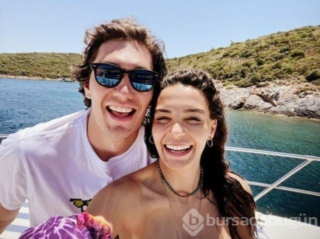 Cedi Osman sevgilisi Ebru Şahin'in hasretine dayanamadı