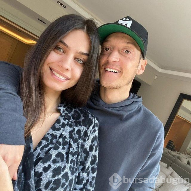 Mesut Özil-Amine Gülşe çifti Beckham'lara komşu oluyor,