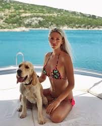 Dilara Öztunç'tan tatil pozları