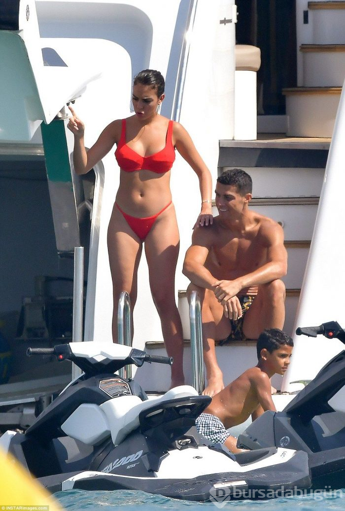Ronaldo'dan sevgilisine 6 milyonluk teklif