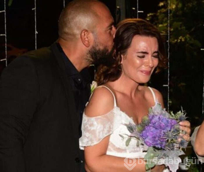 Kaan Önal'la evlenen Seren Fosforoğlu'nu ağlatan anons
