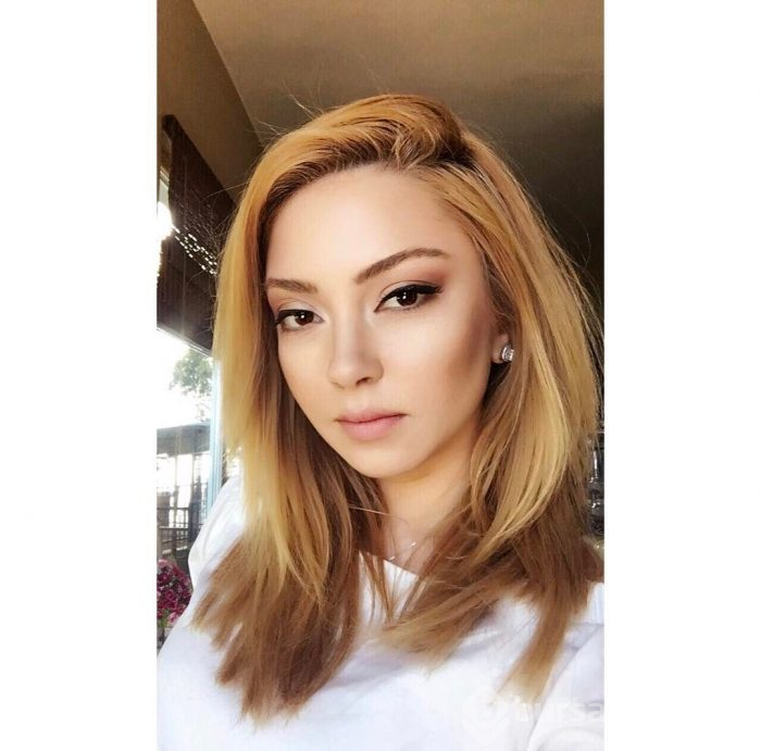 Ece Seçkin'e nişanlısından sürpriz hediye!
