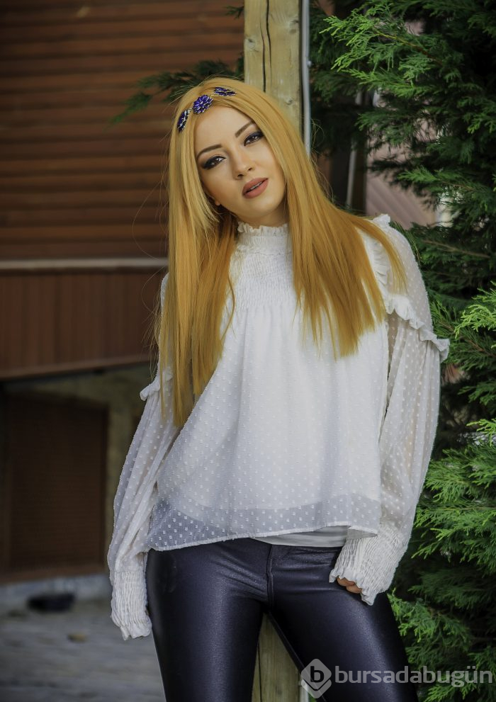 Ece Seçkin'e nişanlısından sürpriz hediye!

