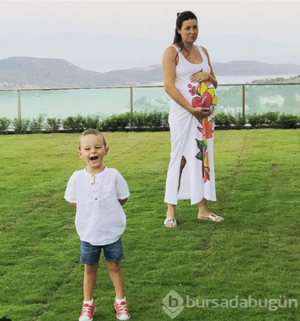 Zeynep Kırşan: İyi ki seni doğurmuşum

