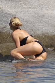 Paris Hilton: İkiz bebeklerim olacak