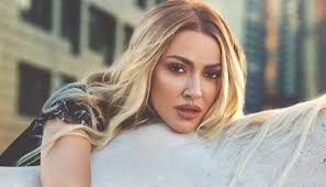 Hadise yeni sitesini duyurdu