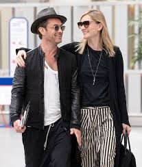 Jude Law'ın 6. kez baba oldu