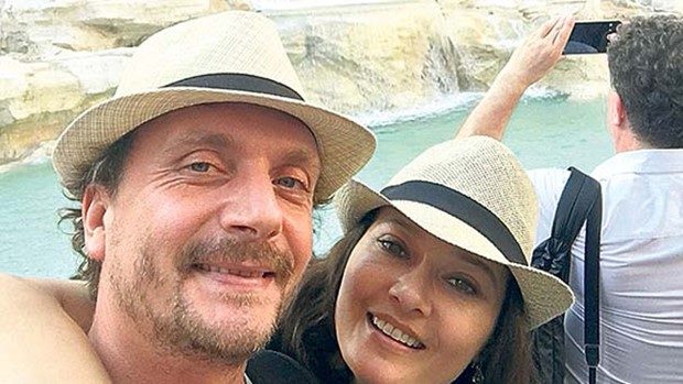 Nurgül Yeşilçay: Düğün gelecek yaza