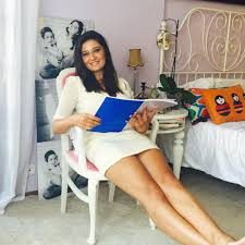 Nurgül Yeşilçay: Düğün gelecek yaza