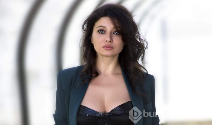 Nurgül Yeşilçay: Düğün gelecek yaza