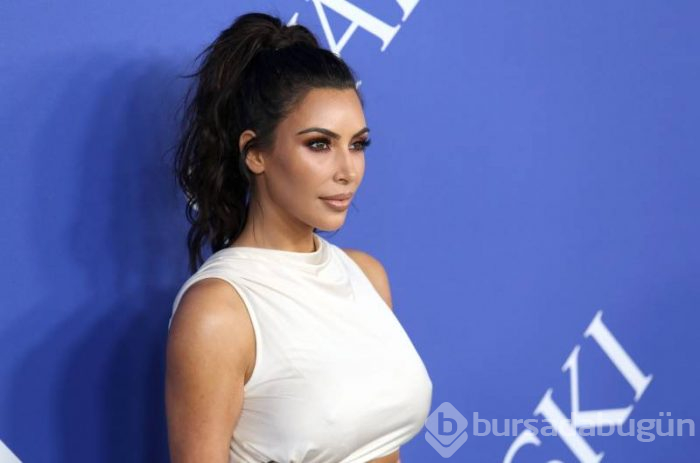Kanye West, Grammy ödülünün üzerine tuvaletini yaptı