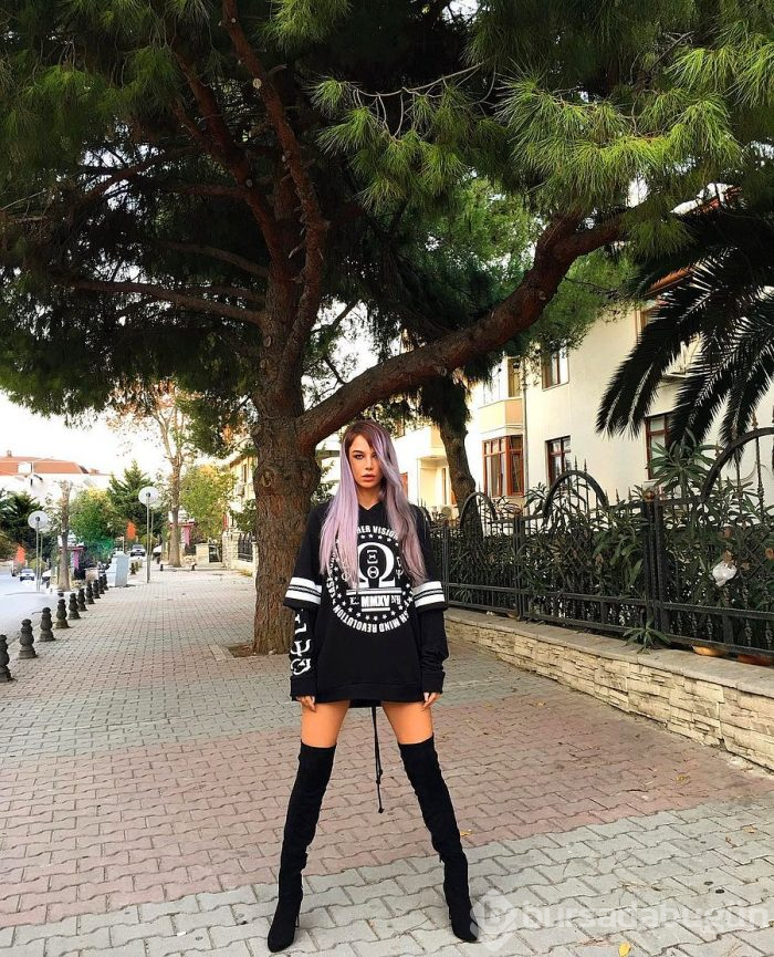 Ayşenur Balcı sosyal medyada sevgilisini ilan etti
