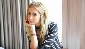 Ashley Tisdale ve eşi Christopher French ilk bebeklerini bekliyor