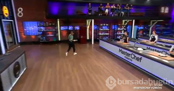 MasterChef'te Mehmet Yalçınkaya, Tanya'yı ağlattı