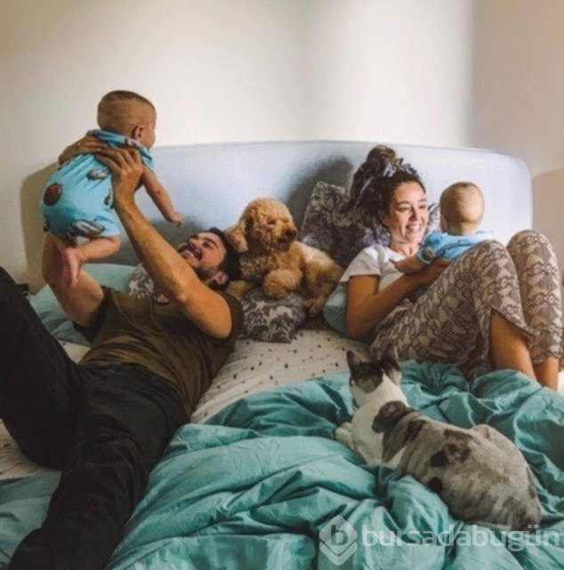 Pelin Akil ile Anıl Altan'dan aile pozu