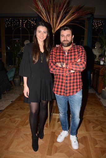Yeni mekana ünlü akını
