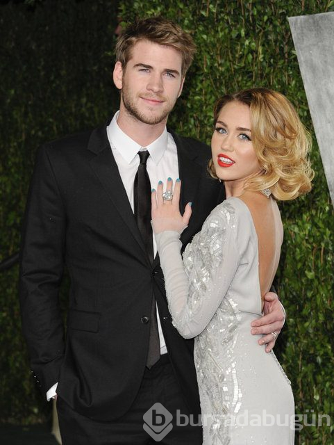 Miley Cyrus'tan eski eşi Liam Hemsworth'a gönderme
