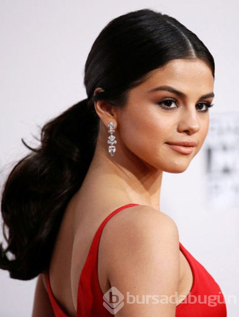 Selena Gomez'den Mark Zuckerberg'e çağrı
