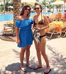 Demet Akalın ve Okan Kurt'un kızı Hira okula başladı