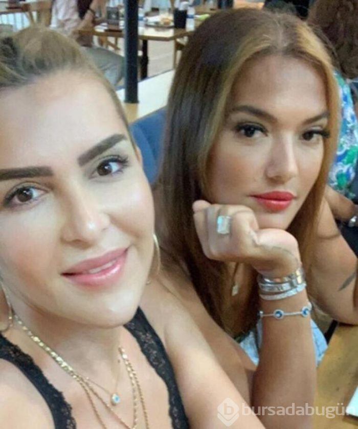 Demet Akalın'dan eski dostu Selin Ciğerci'ye gönderme