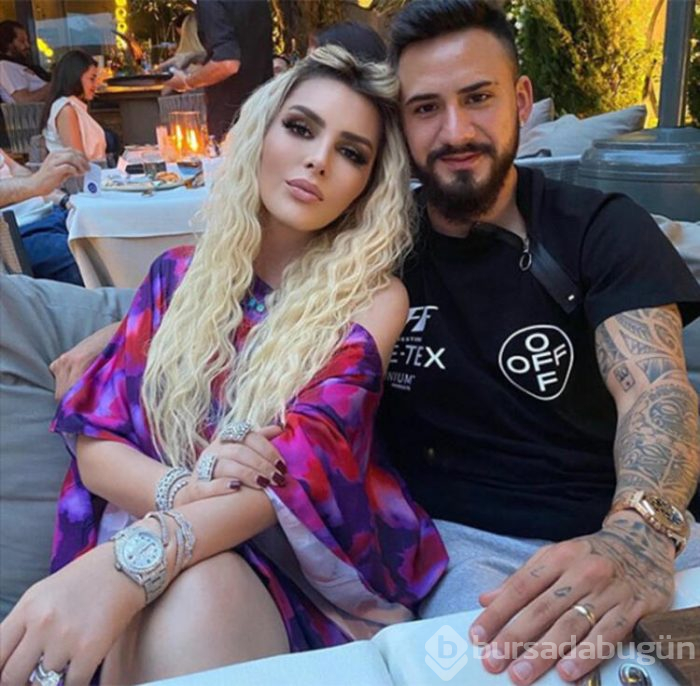 Selin Ciğerci ile Gökhan Çıra milyonluk araçlarıyla Etiler'de